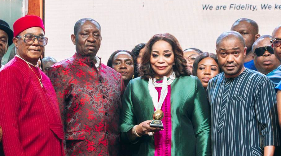 Fidelity Bank Chairman, Amaka Onwughalu, wins Woman of the Year at 5th AMTY Awards
